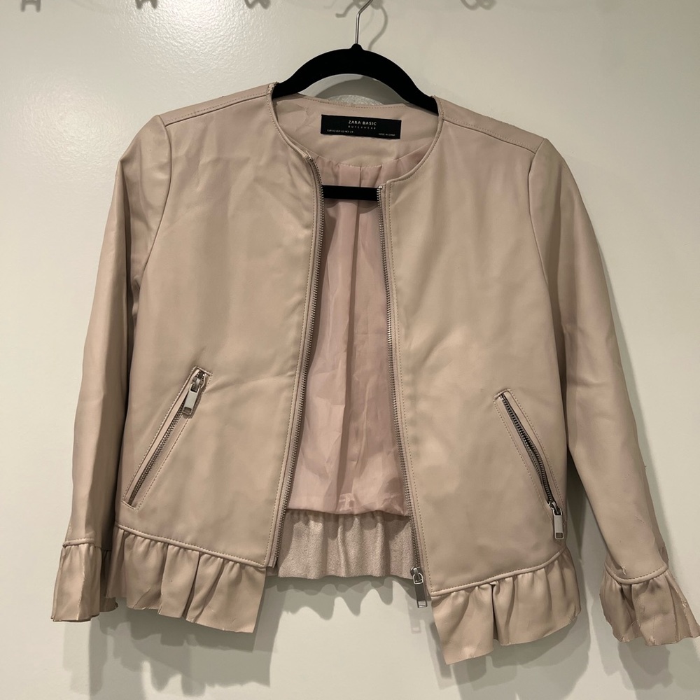 Zara Outerwear - Women’s Jacket
